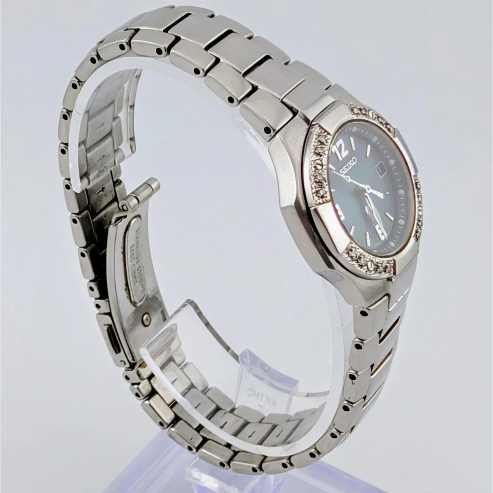 Seiko Coutura 7N82-0BF0 Diamond Bezel MOP Sapphire Women's Watch 28mm 7